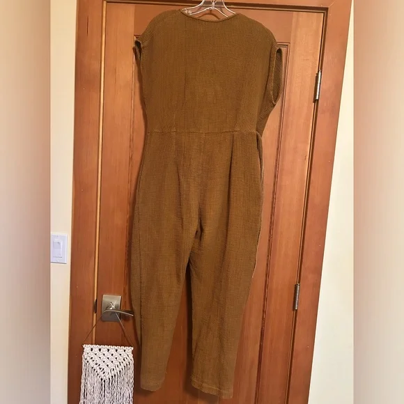 RUJUTA SHETH | VENUS JUMPER - EARTH *Rare* - Picture 6 of 12